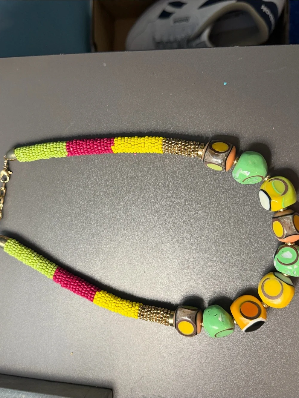 N/A vibrant multicolor